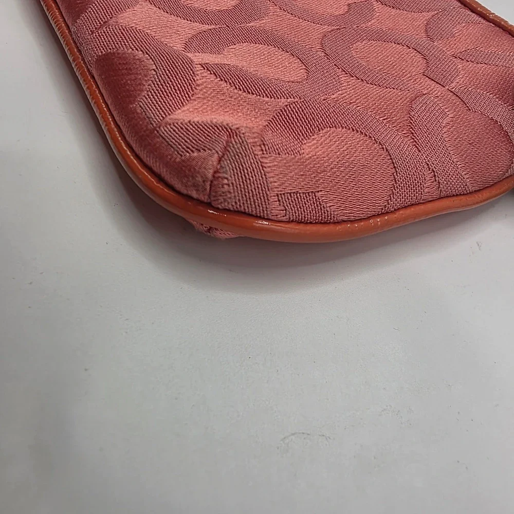 Coach Signature C Jacquard Wristlet Coral Pink Patent Leather Trim Gold Logo